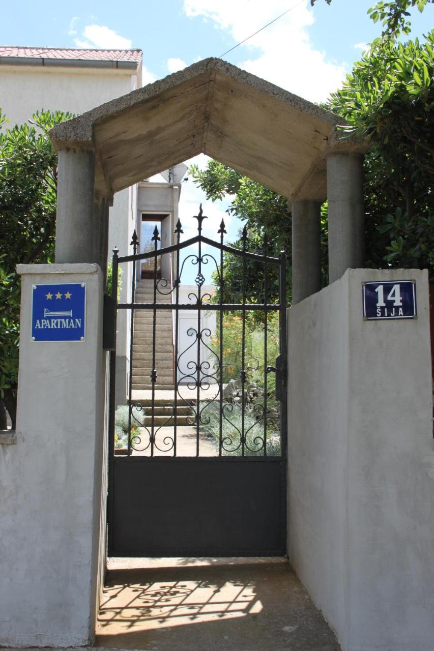 נובי ווינודולסקי Apartmani Dienes מראה חיצוני תמונה