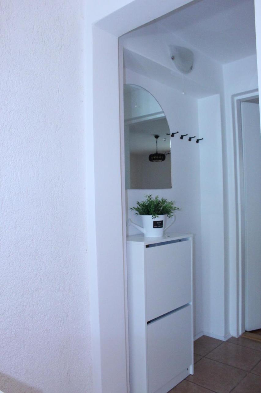 נובי ווינודולסקי Apartmani Dienes מראה חיצוני תמונה